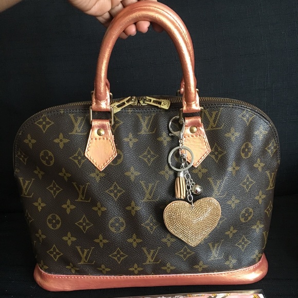 ❗️SOLD ❗️💯%Authentic Louis Vuitton Alma ❤️ - Picture 2 of 8